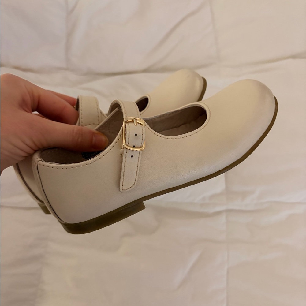 Ivory Footmates Closed-Toed Easter Shoes